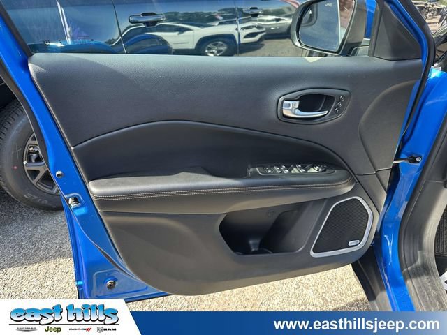 Certified 2021 Jeep Compass Limited w/ Sun and Sound Group AWD/4WD image 9