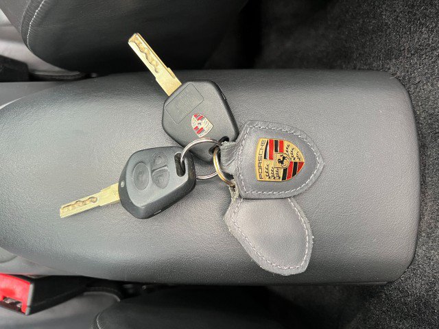 Used 2002 Porsche Boxster S RWD image 37