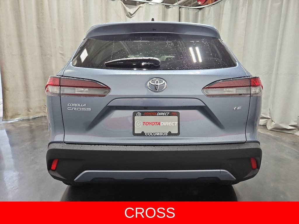 New 2026 Toyota Corolla Cross LE w/ Moonroof Package FWD image 6