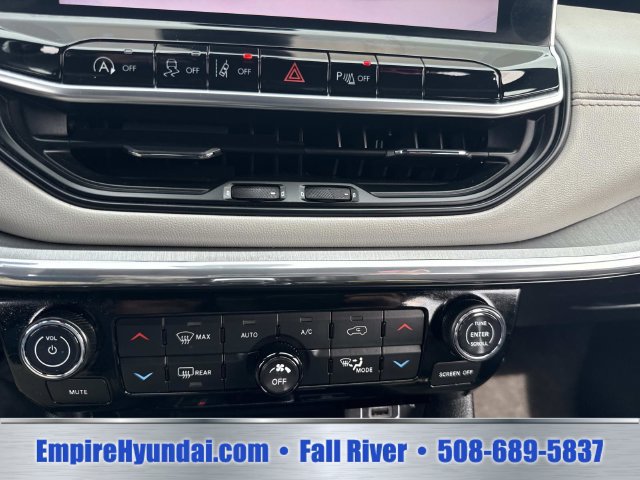 Used 2024 Jeep Compass Limited AWD/4WD image 24