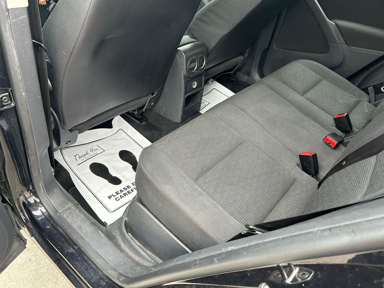 Used 2012 Volkswagen Tiguan S FWD image 9