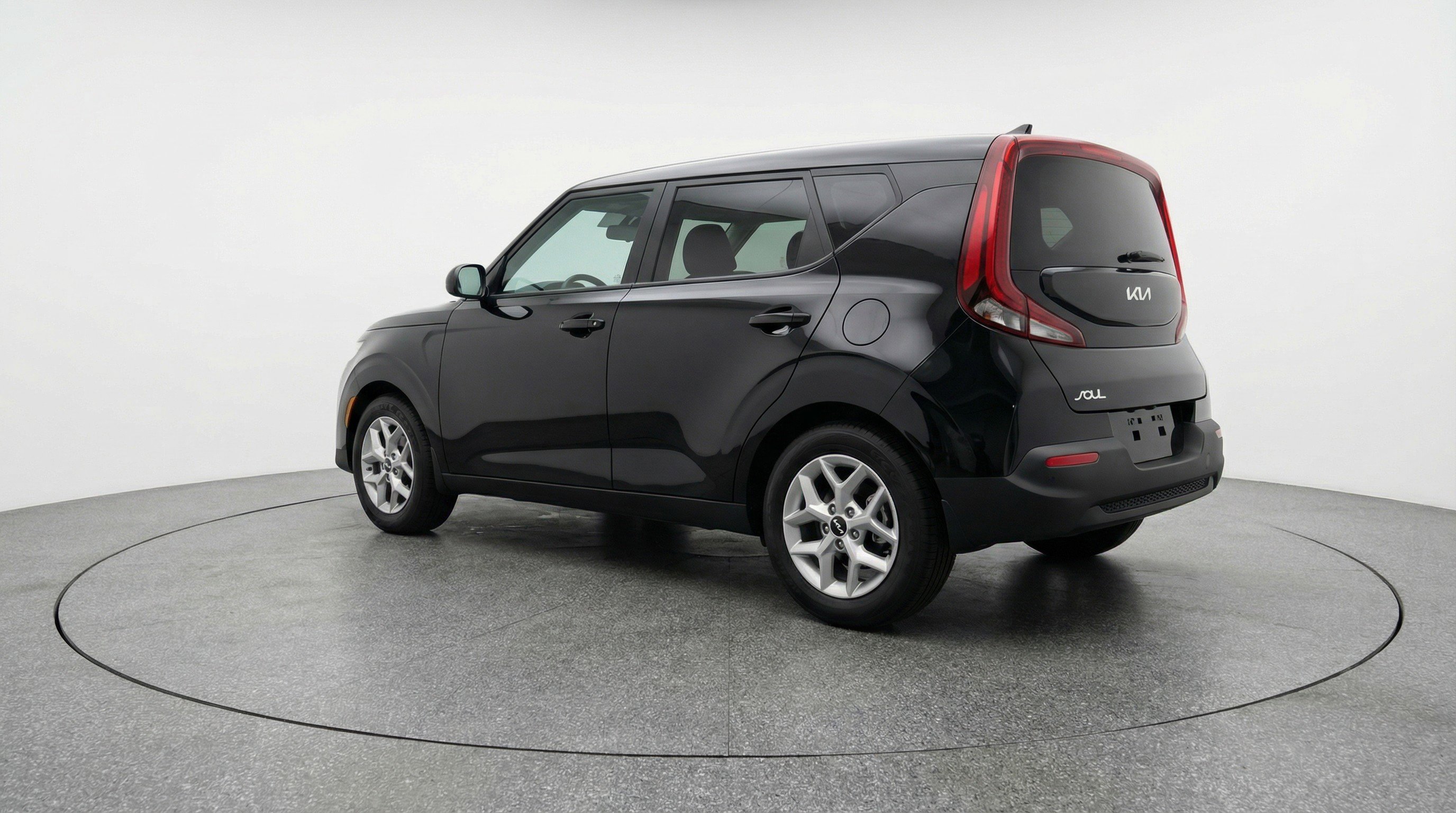 Used 2025 Kia Soul LX w/ LX Technology Package image 6