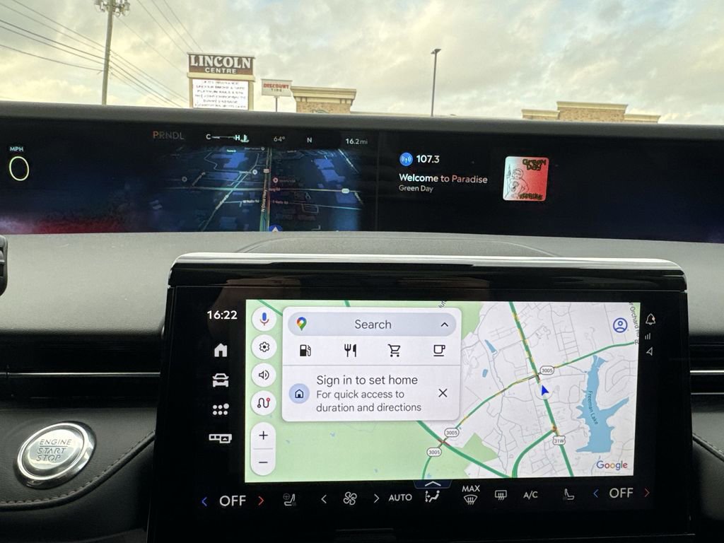 New 2026 Lincoln Nautilus Reserve image 18