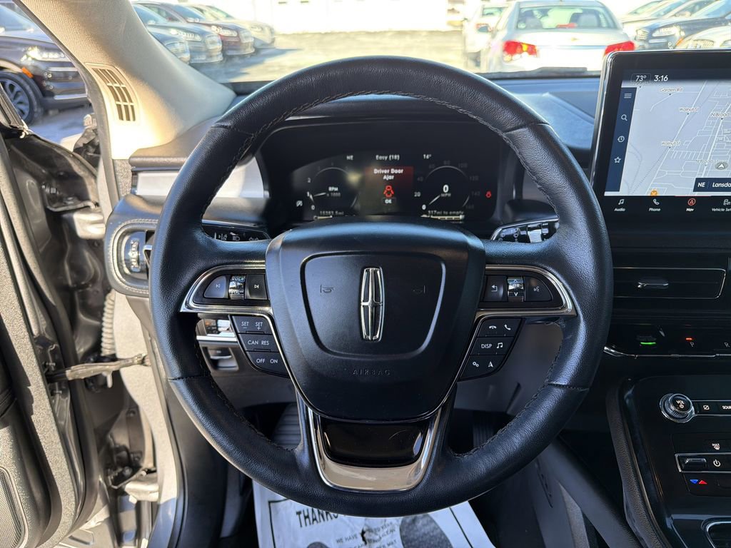 Certified 2023 Lincoln Nautilus AWD w/ Premium Package image 21