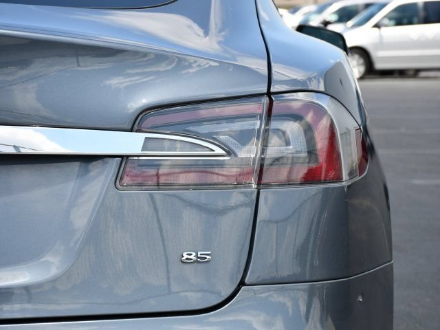 Used 2014 Tesla Model S RWD image 9