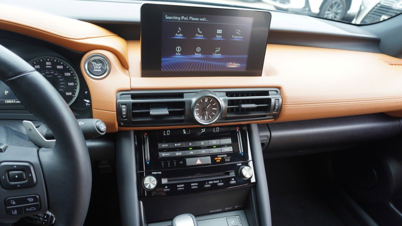 Certified 2024 Lexus IS 300 w/ Comfort Package RWD image 16