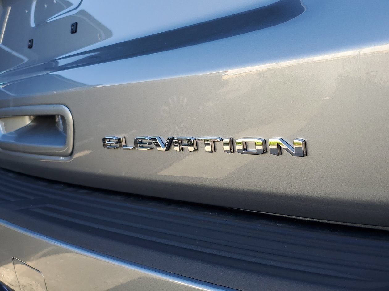 New 2026 GMC Yukon XL Elevation w/ Elevation Premium Package AWD/4WD image 9
