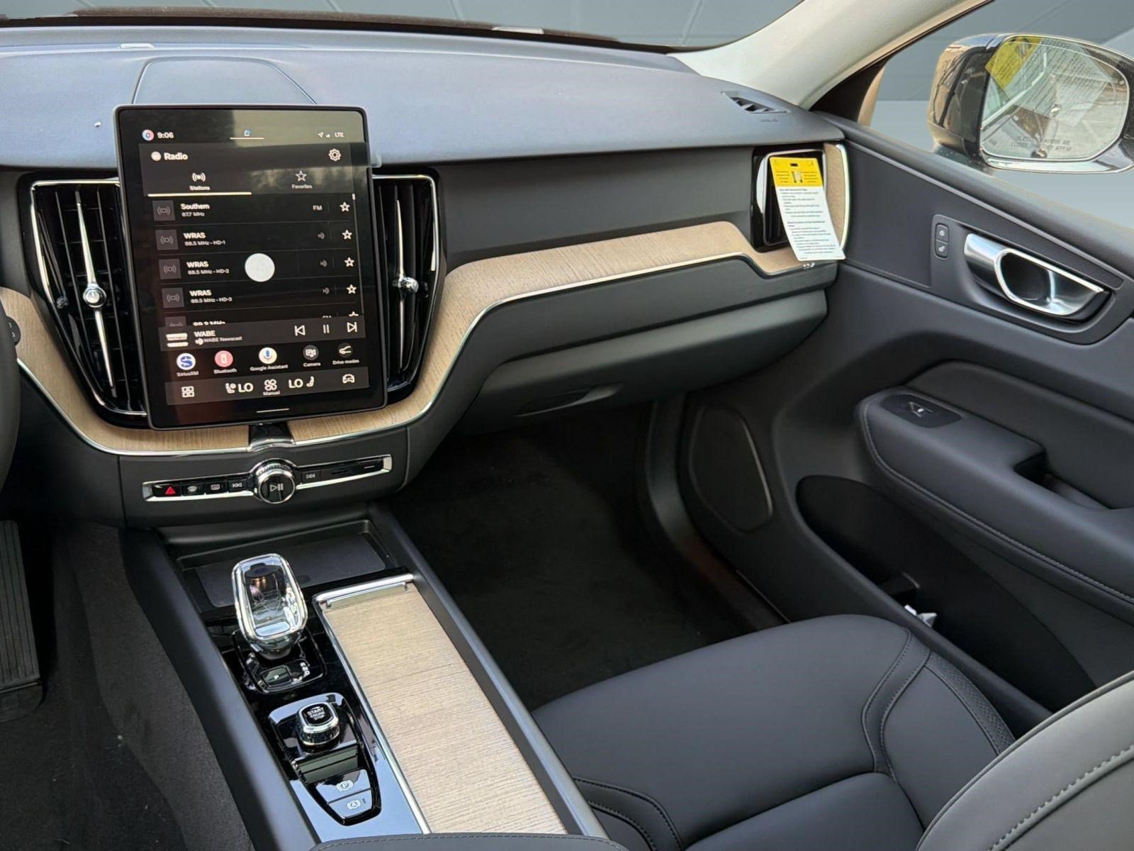 New 2026 Volvo XC60 B5 Plus w/ Climate Package AWD/4WD image 28