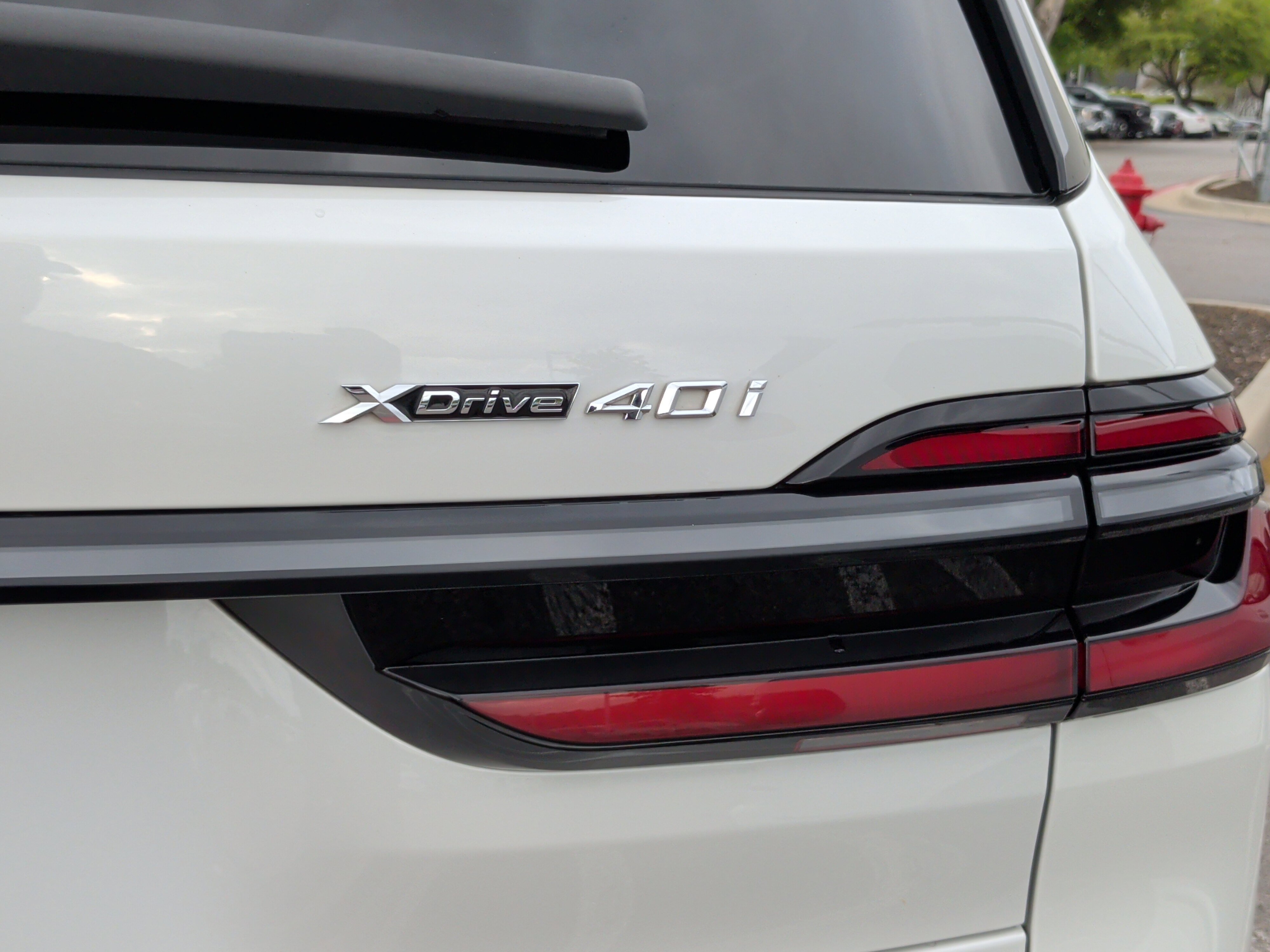 Certified 2024 BMW X7 xDrive40i w/ M Sport Package image 12