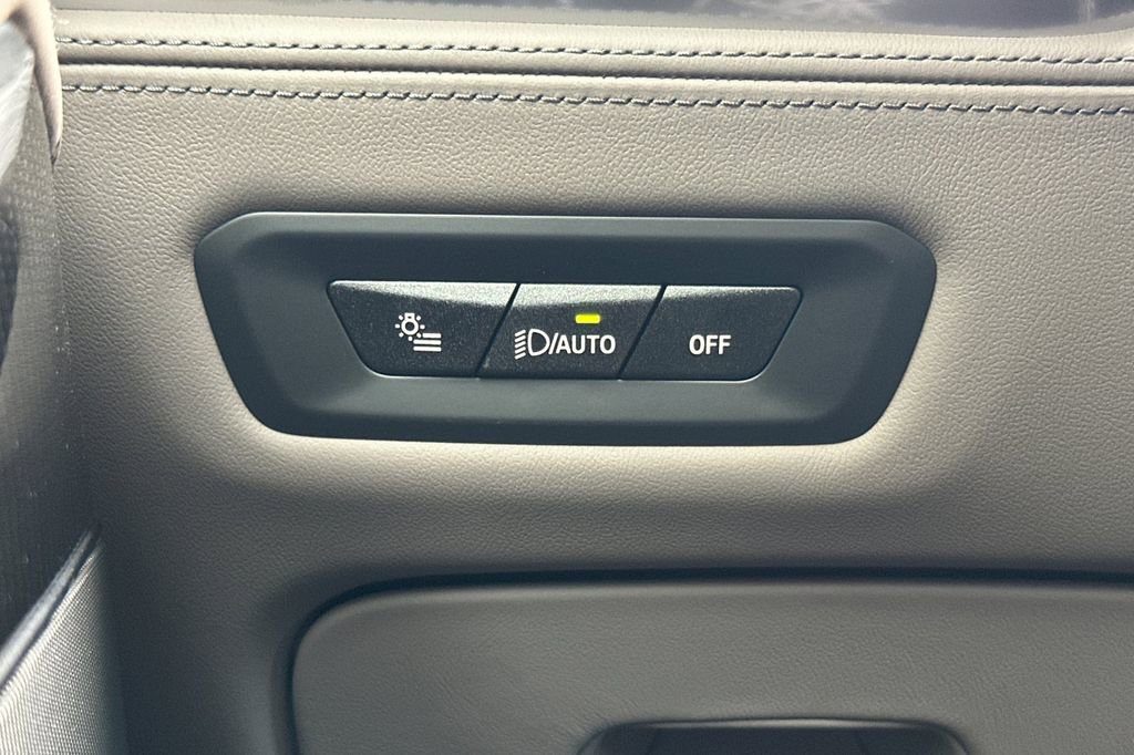 New 2026 BMW X5 M Competition w/ Executive Package image 32