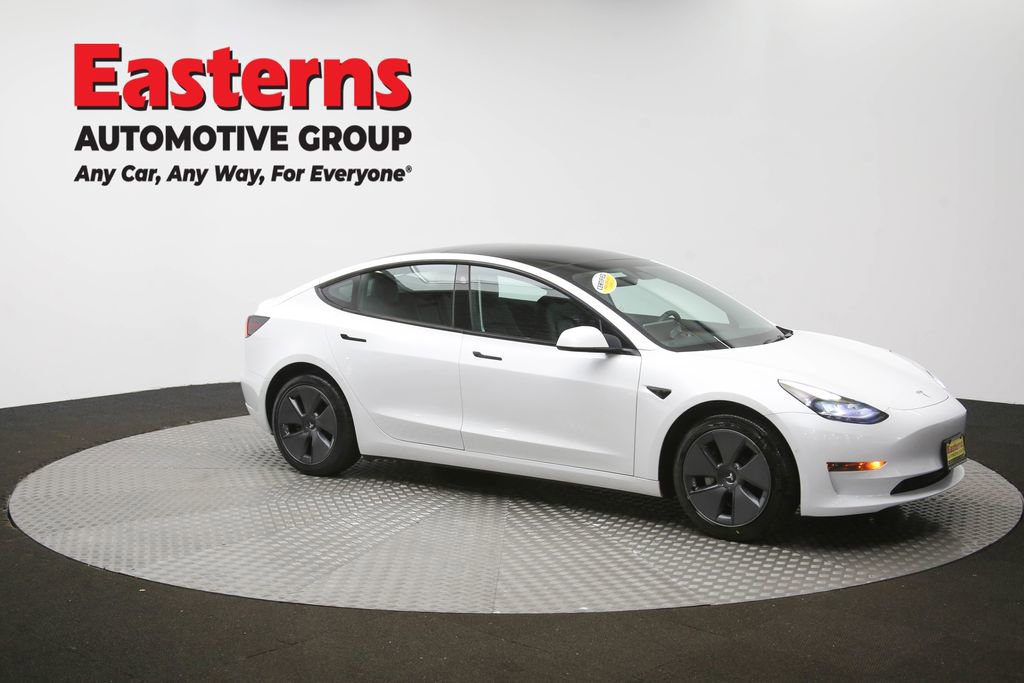 Used 2022 Tesla Model 3 Standard Range image 43