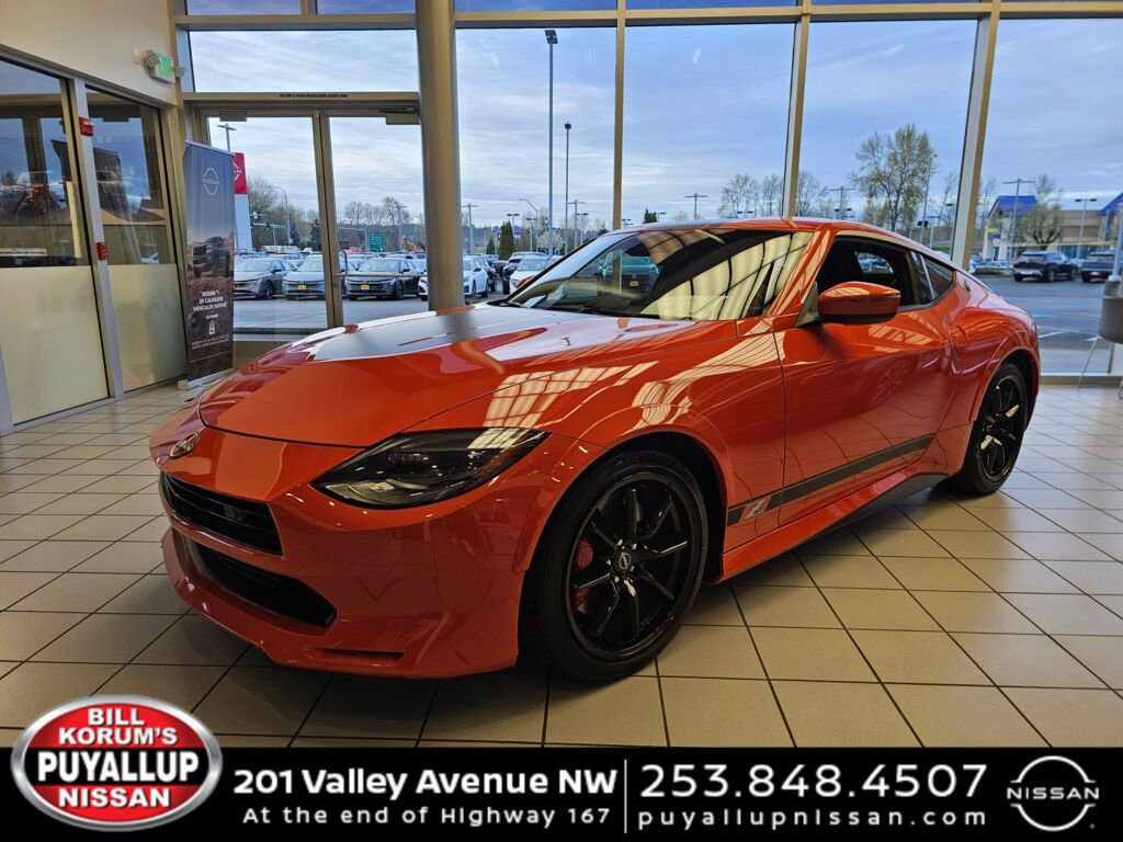 Certified 2024 Nissan Z Performance w/ Heritage Edition RWD image 1