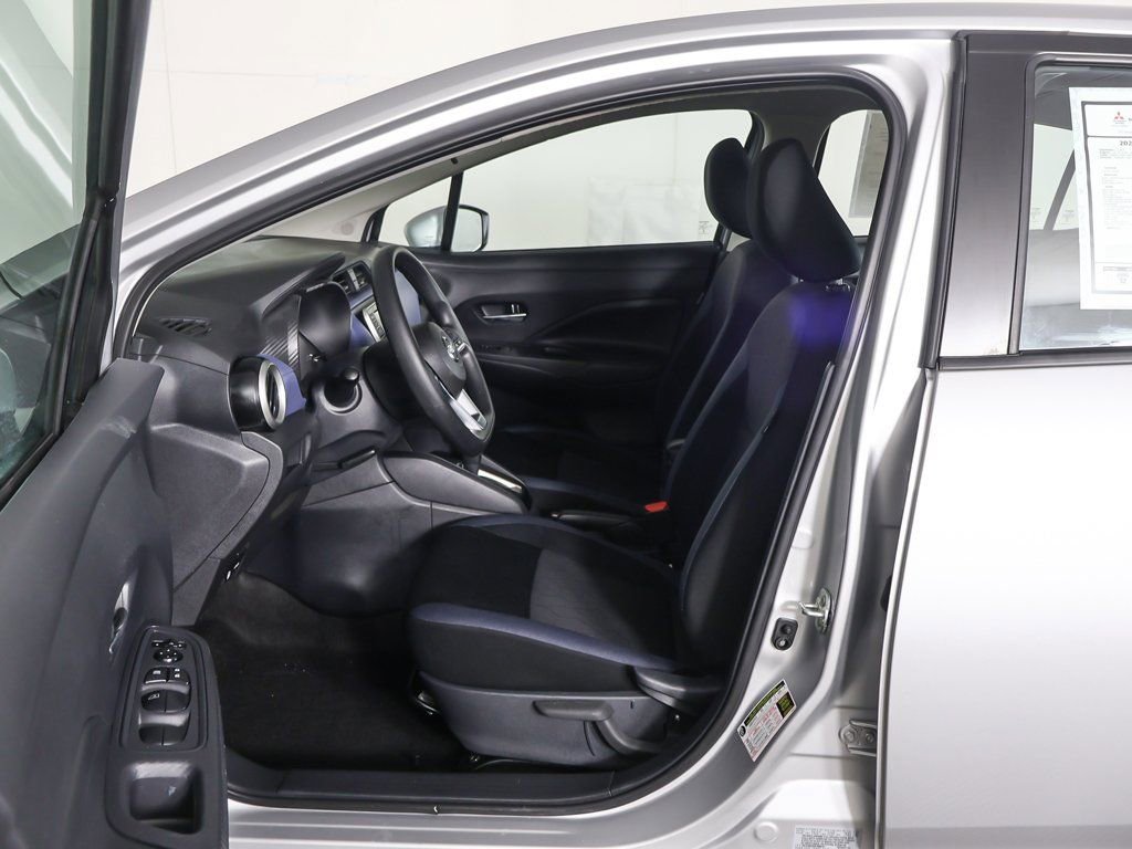 Used 2024 Nissan Versa SV w/ Trunk Package image 25