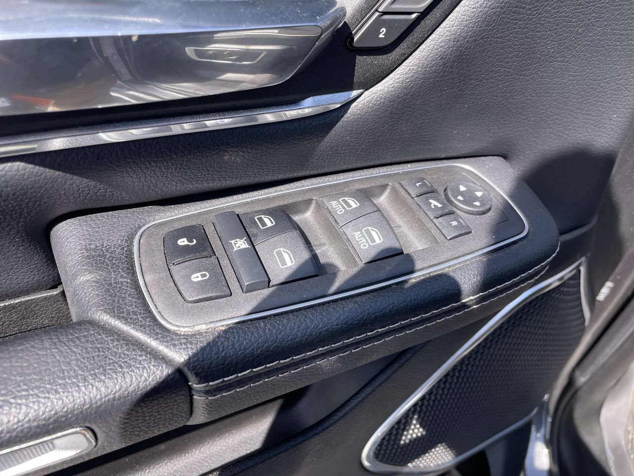 Used 2022 RAM 1500 Laramie w/ Sport Appearance Package AWD/4WD image 11