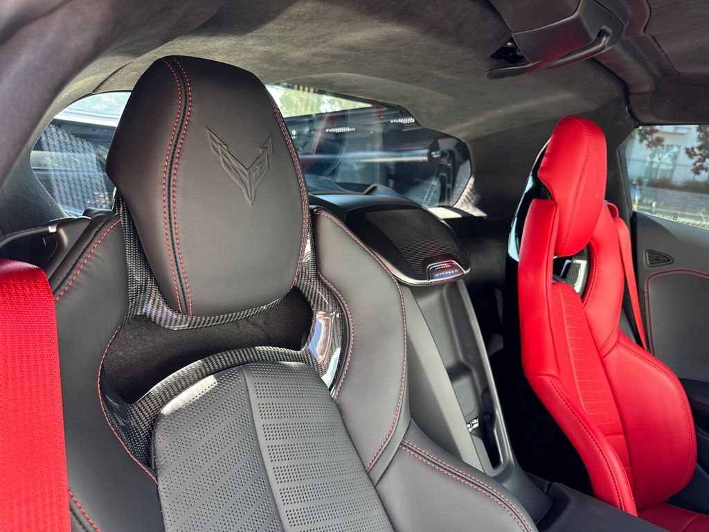 New 2026 Chevrolet Corvette Stingray 3LT w/ Z51 Performance Package image 8