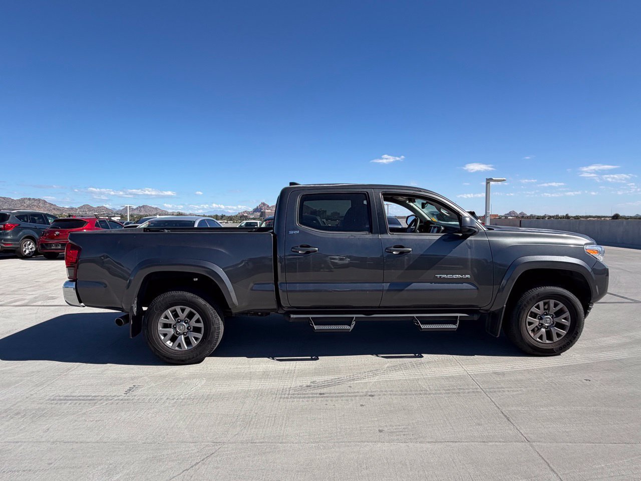 Used 2019 Toyota Tacoma SR5 RWD image 3