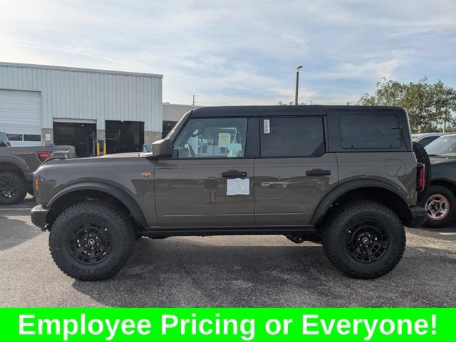 New 2026 Ford Bronco Badlands AWD/4WD image 7