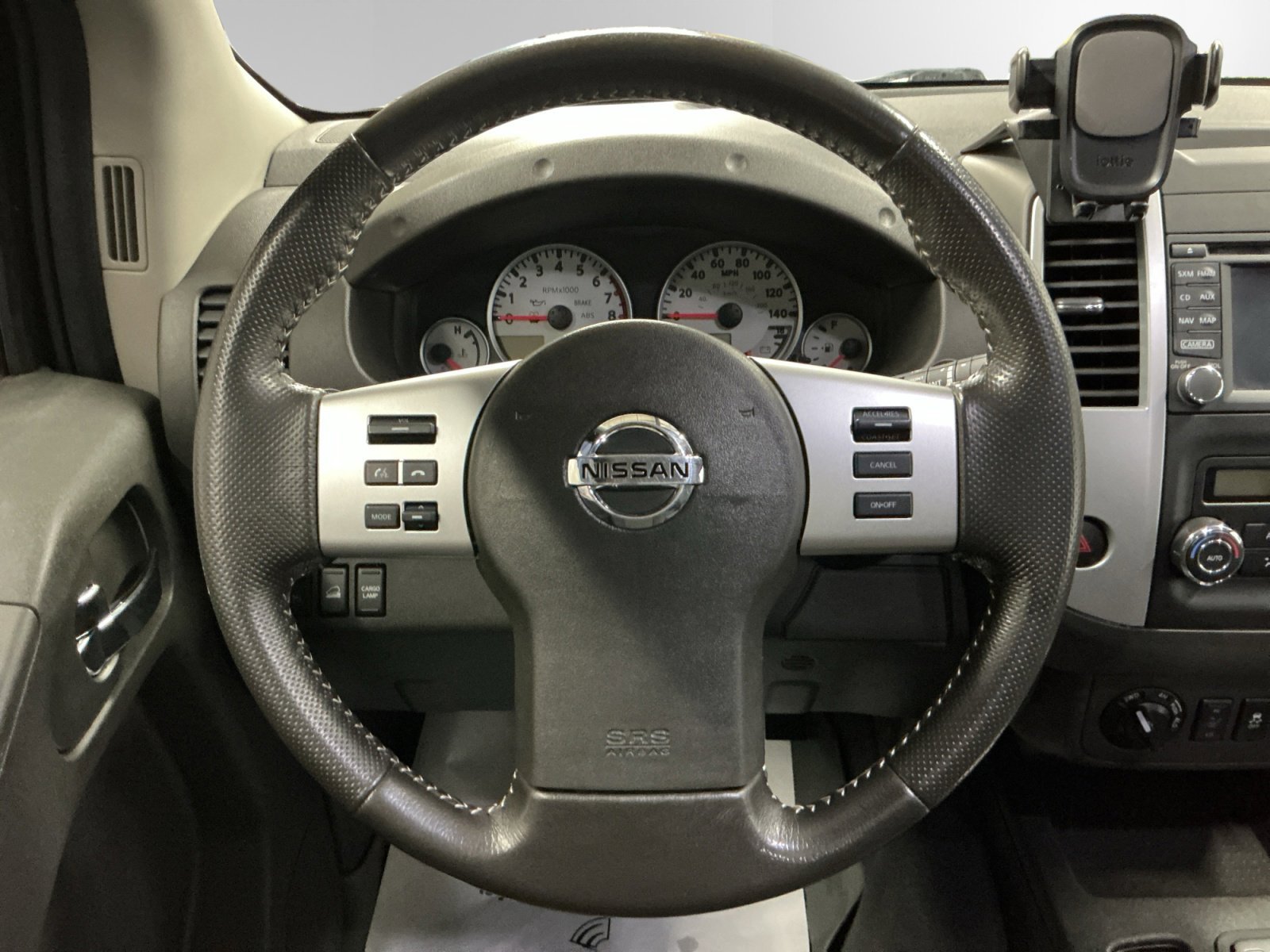Used 2019 Nissan Frontier PRO-4X AWD/4WD image 12