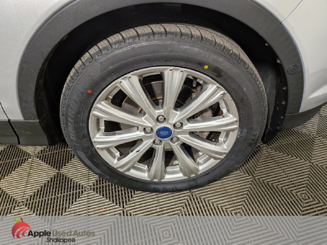 Used 2017 Ford Escape Titanium w/ Equipment Group 301A AWD/4WD image 46