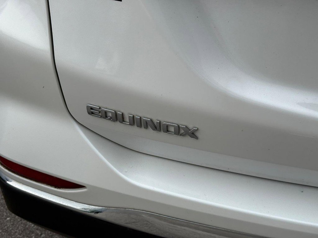 Used 2019 Chevrolet Equinox LT FWD image 11