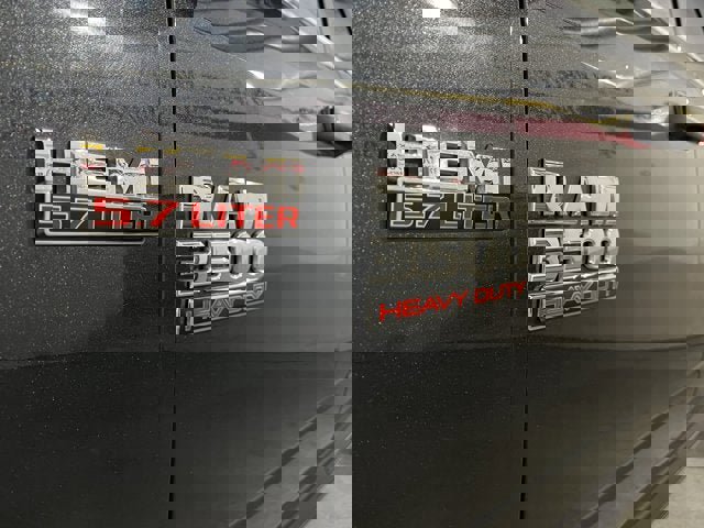 Used 2016 RAM 3500 Tradesman w/ Popular Equipment Group image 52