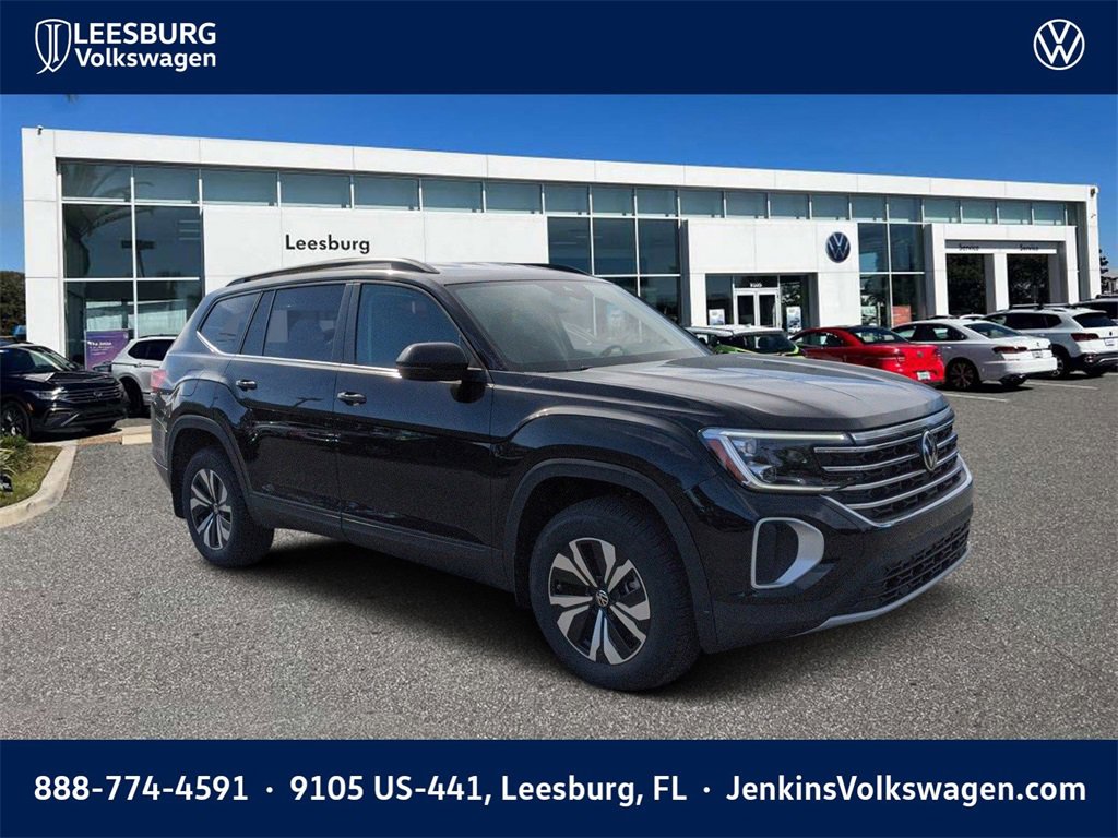 Used 2025 Volkswagen Atlas SE