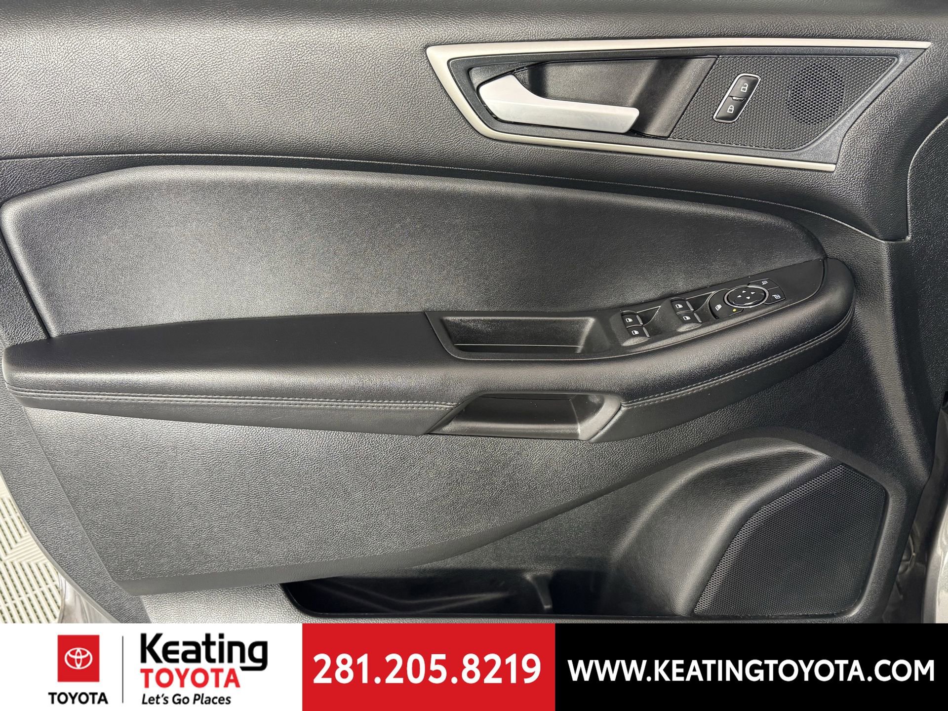 Used 2024 Ford Edge SEL image 11