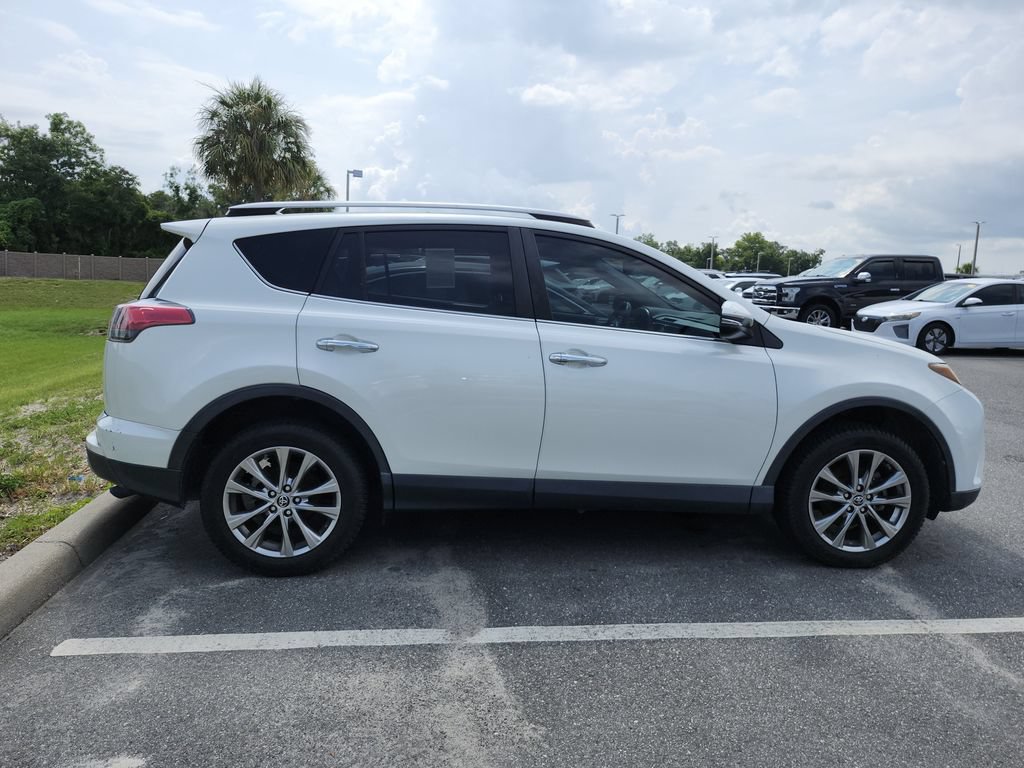 Used 2017 Toyota RAV4 Limited FWD image 9