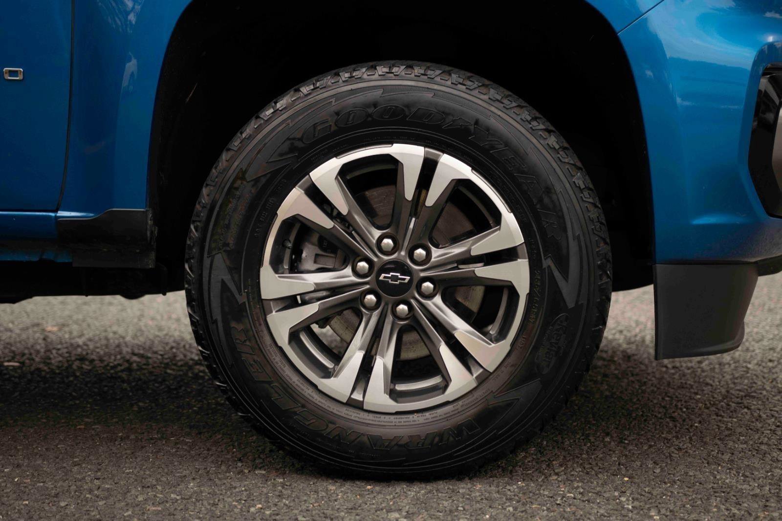 Used 2022 Chevrolet Colorado Z71 w/ Safety Package image 26