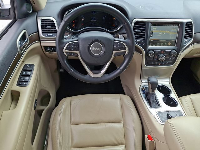 Used 2017 Jeep Grand Cherokee Limited AWD/4WD image 11