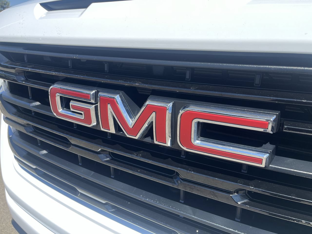 Used 2025 GMC Sierra 1500 Elevation AWD/4WD image 28