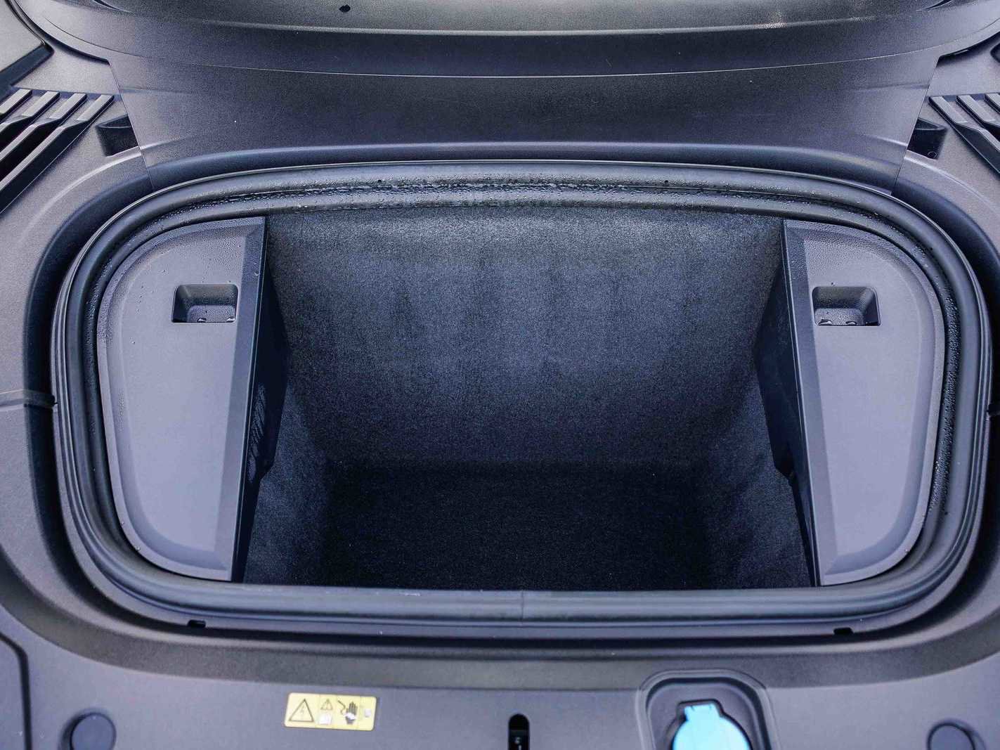 Used 2022 Audi e-tron GT Prestige w/ Prestige Package image 27