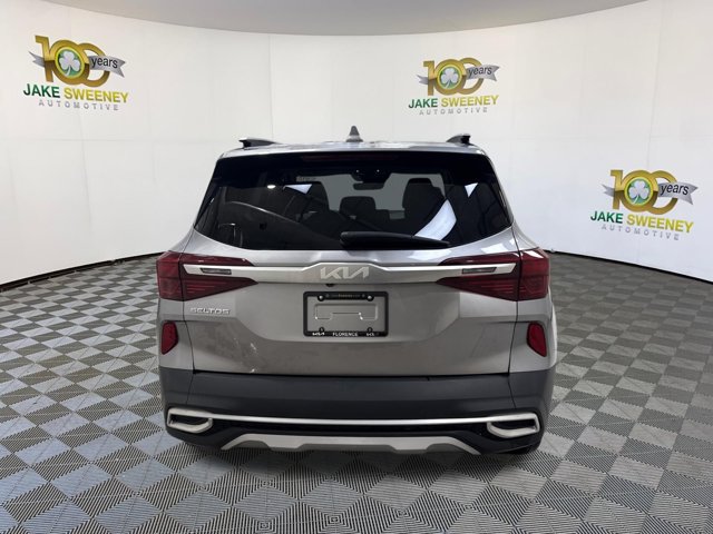 Certified 2022 Kia Seltos EX AWD/4WD image 9