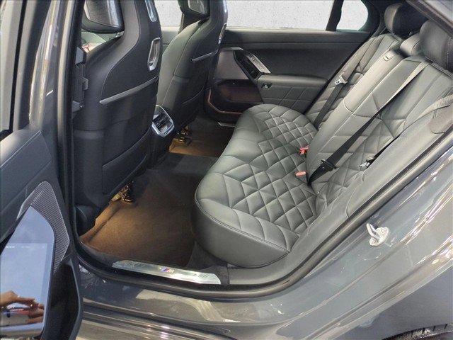 Used 2023 BMW 740i RWD image 21