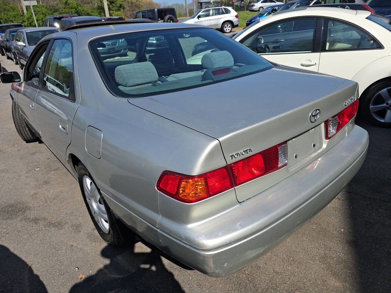 Used 2000 Toyota Camry LE image 5