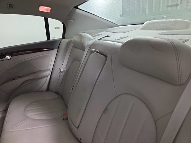 Used 2011 Buick Lucerne CXL w/ Driver Confidence Package FWD image 14