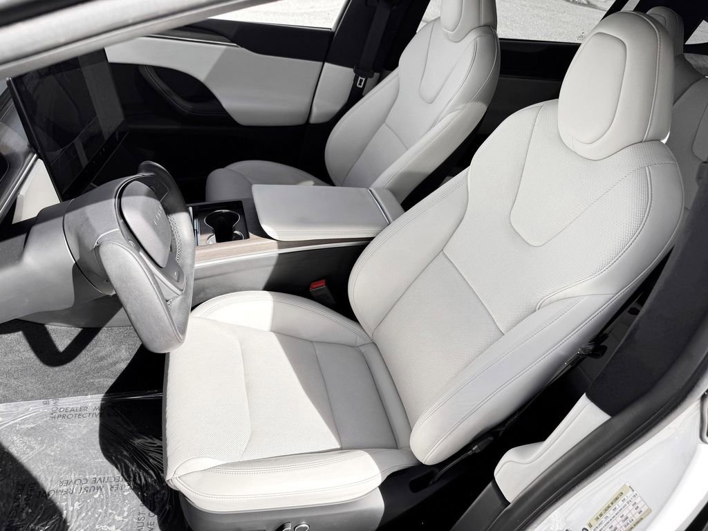 Used 2022 Tesla Model X Base image 17