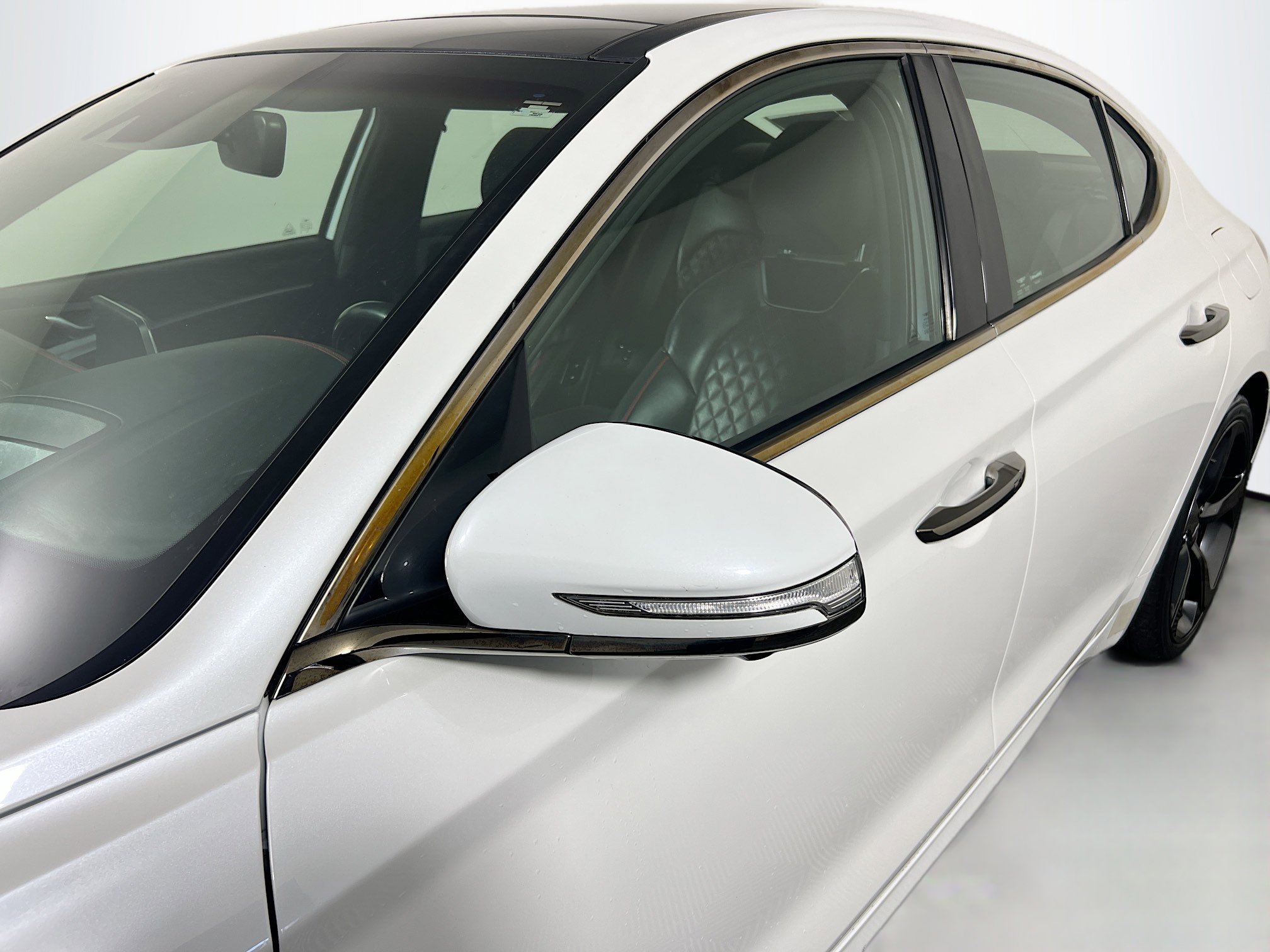 Used 2020 Genesis G70 3.3T w/ Sport Package image 12