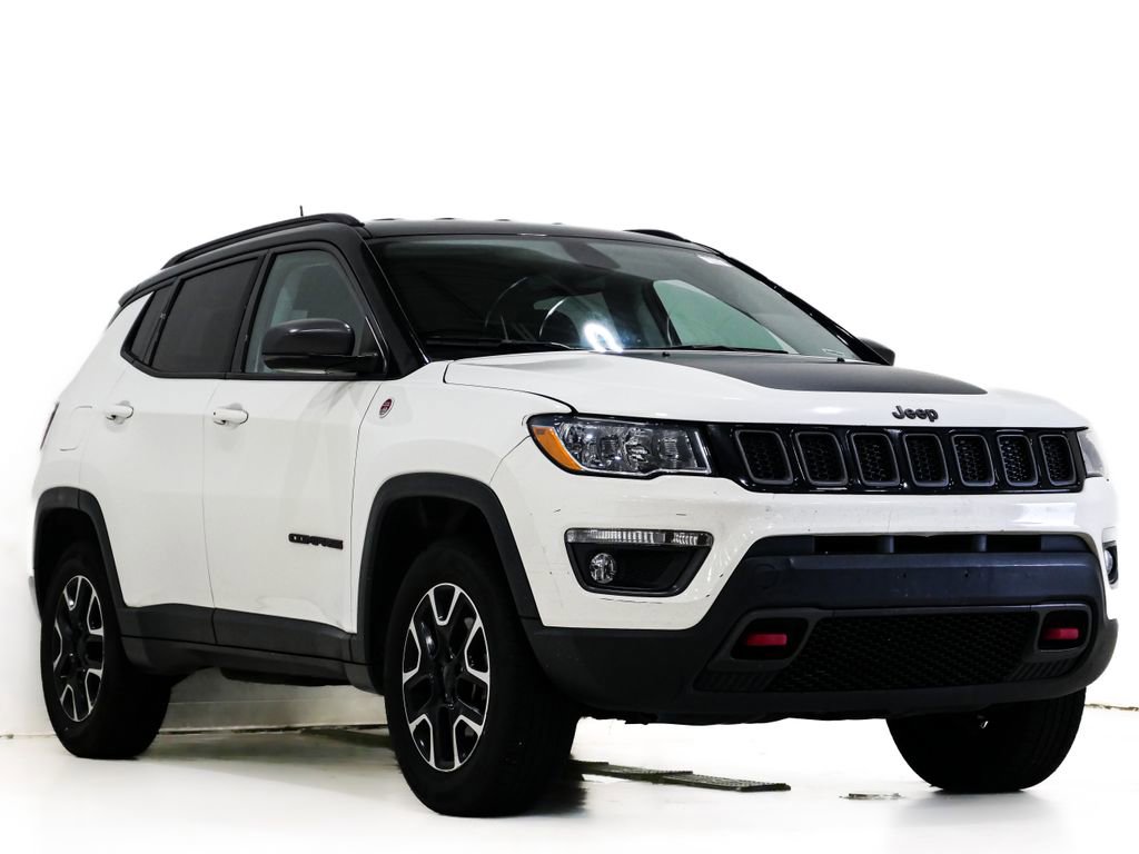Used 2020 Jeep Compass Trailhawk AWD/4WD image 1