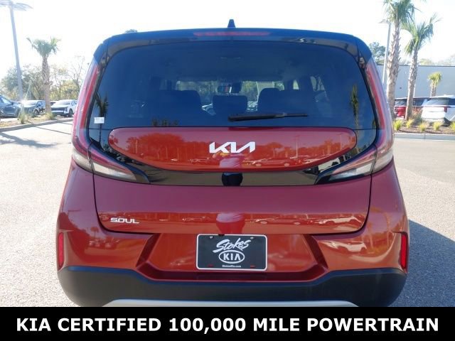 Certified 2023 Kia Soul LX FWD image 6