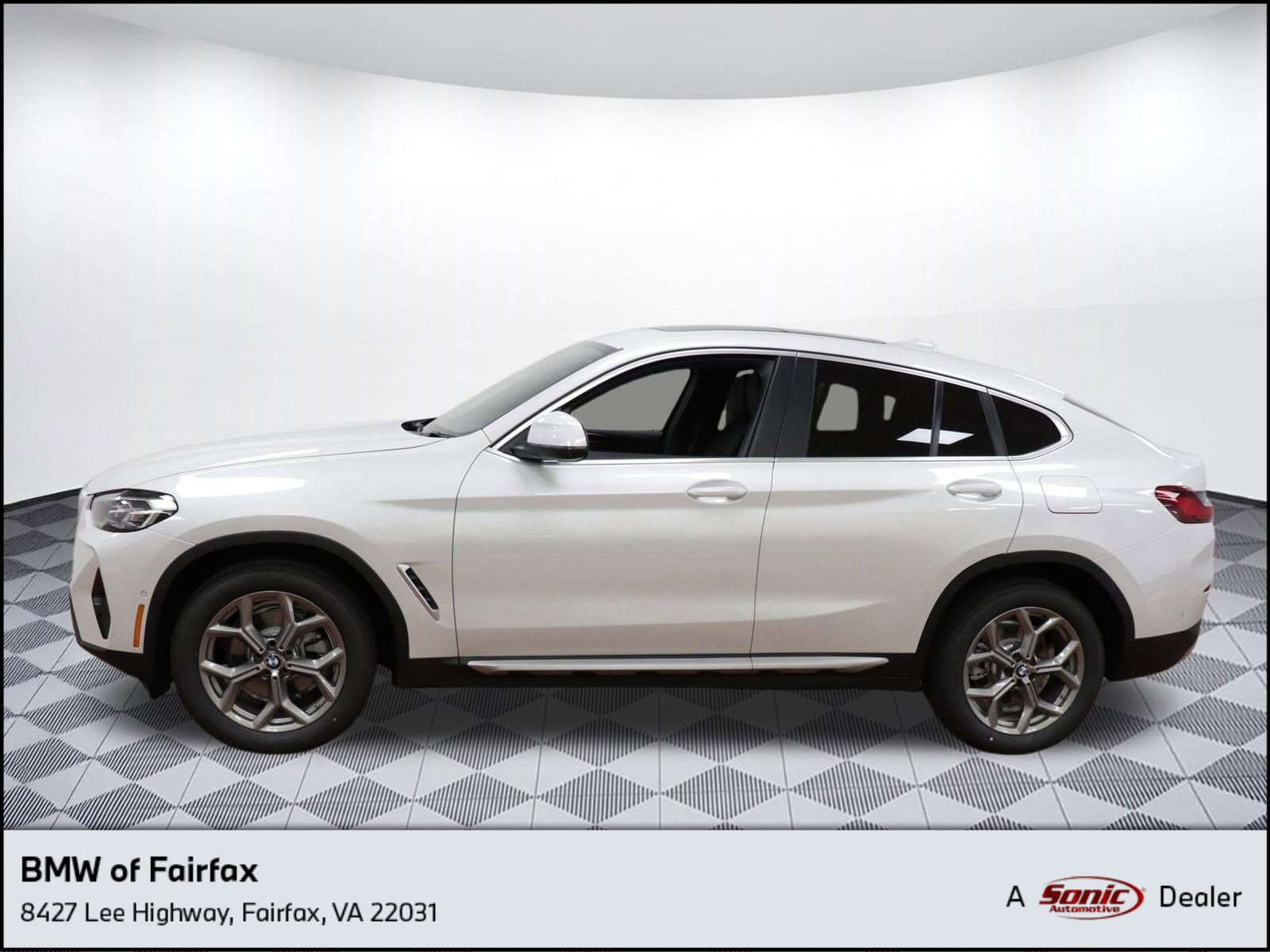 Used 2024 BMW X4 xDrive30i w/ Parking Assistance Package