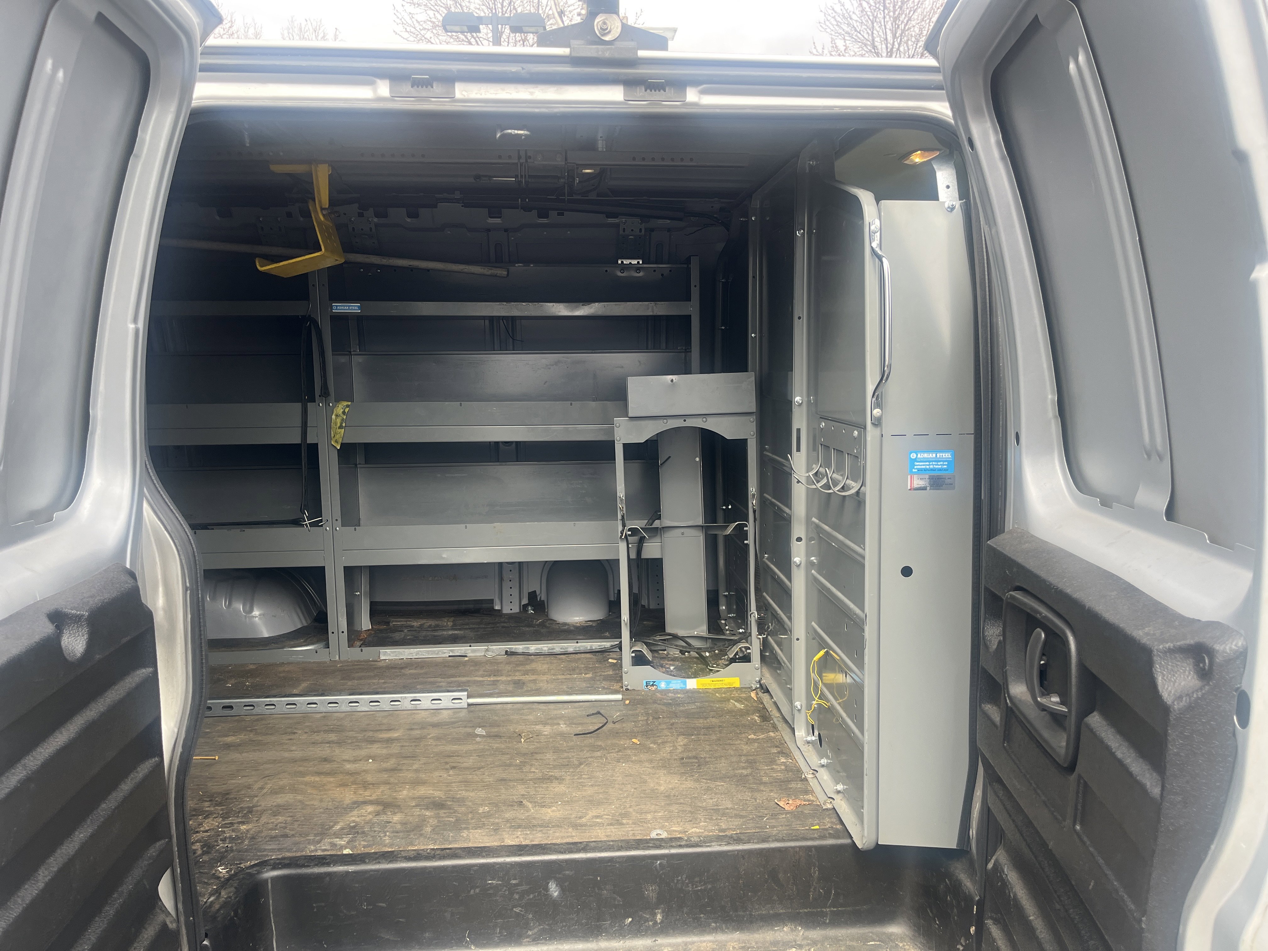 Used 2023 GMC Savana 2500 RWD image 16
