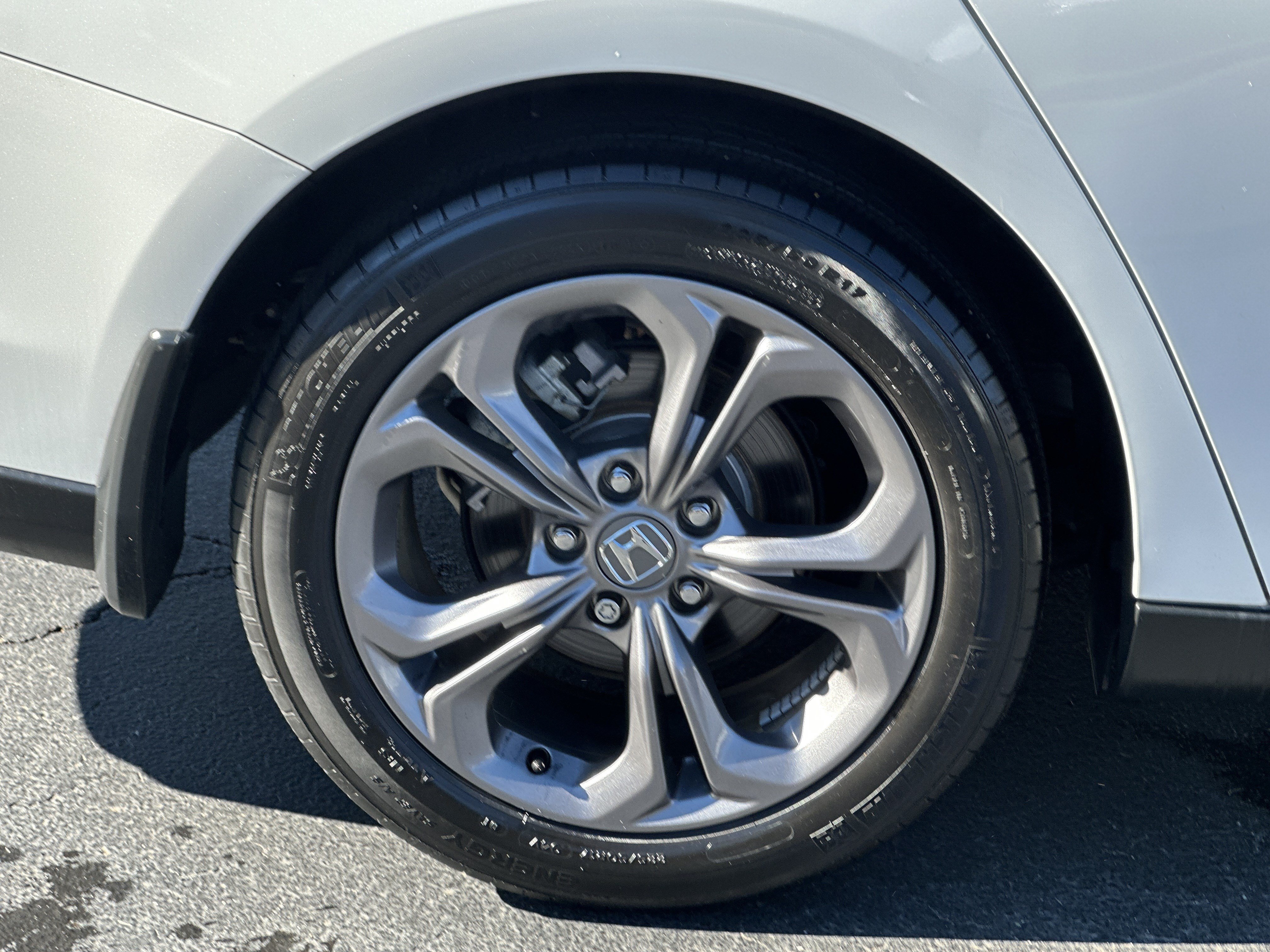 Used 2024 Honda Accord EX image 21
