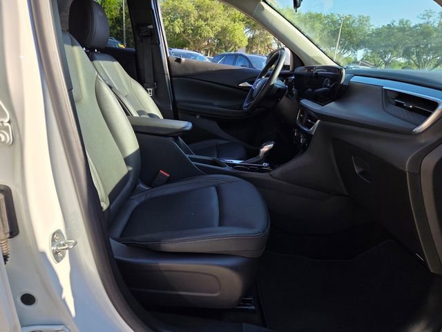Used 2024 Buick Encore GX Sport Touring w/ Comfort Package FWD image 26
