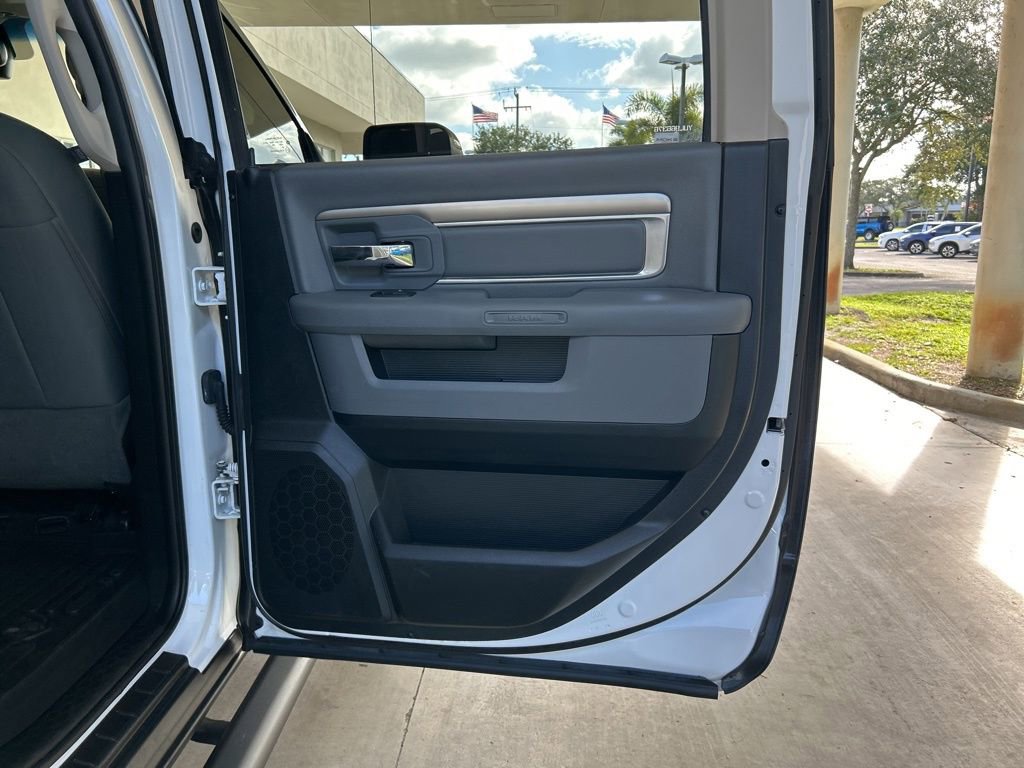Used 2017 RAM 1500 Outdoorsman image 27