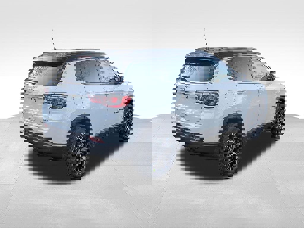 New 2026 Jeep Compass Limited AWD/4WD image 3