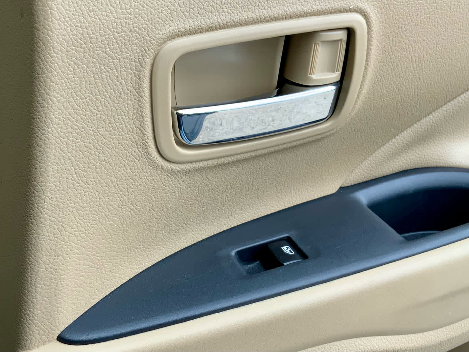 Used 2018 Mitsubishi Outlander SEL AWD/4WD image 49