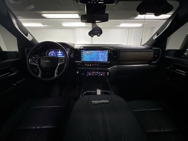 Certified 2024 Chevrolet Silverado 2500 High Country AWD/4WD image 20