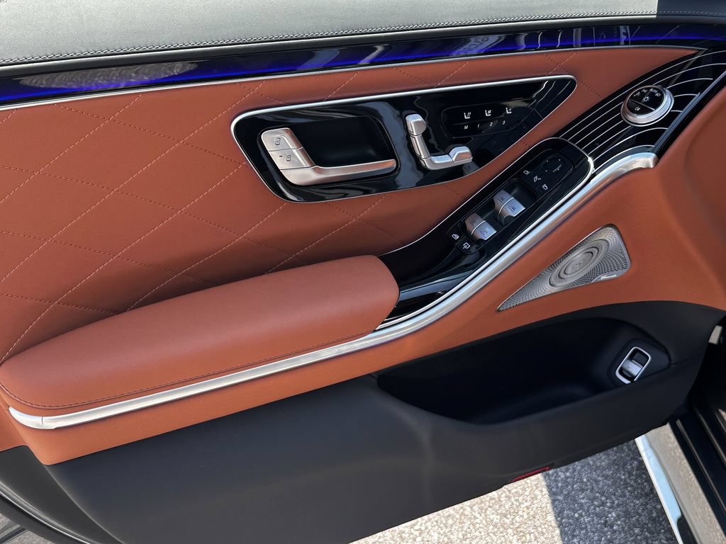 New 2026 Mercedes-Benz S 580 4MATIC Sedan image 11