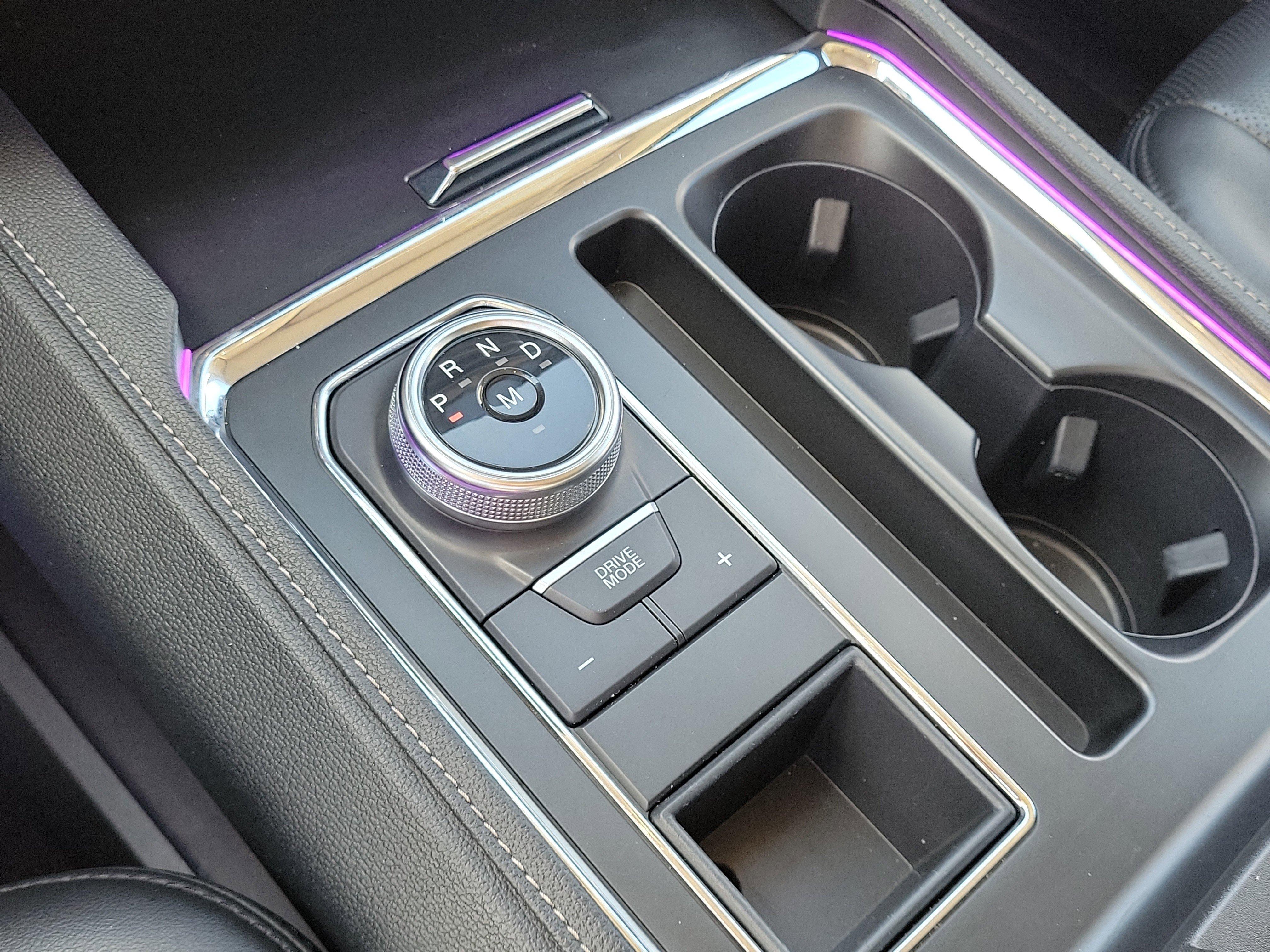 Used 2023 Ford Expedition Max XLT image 19